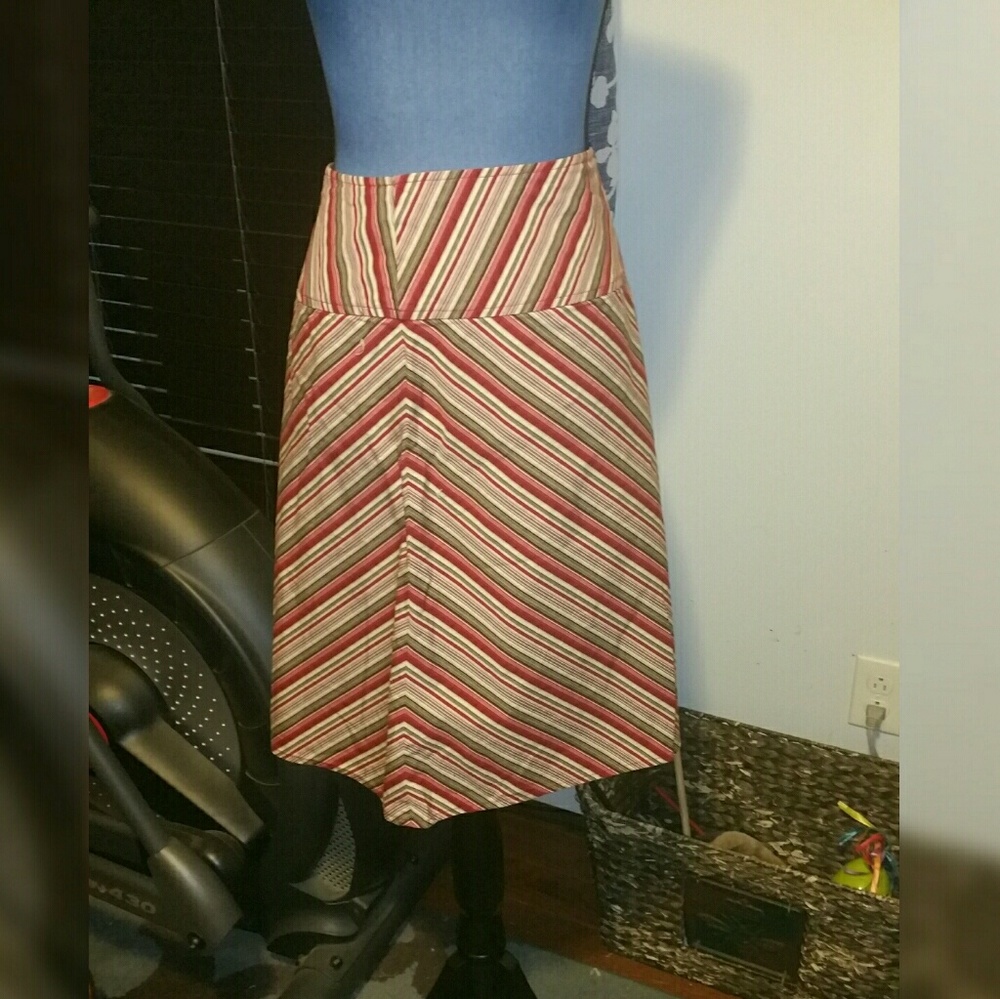 Sz 20 Venezia skirt, GUC